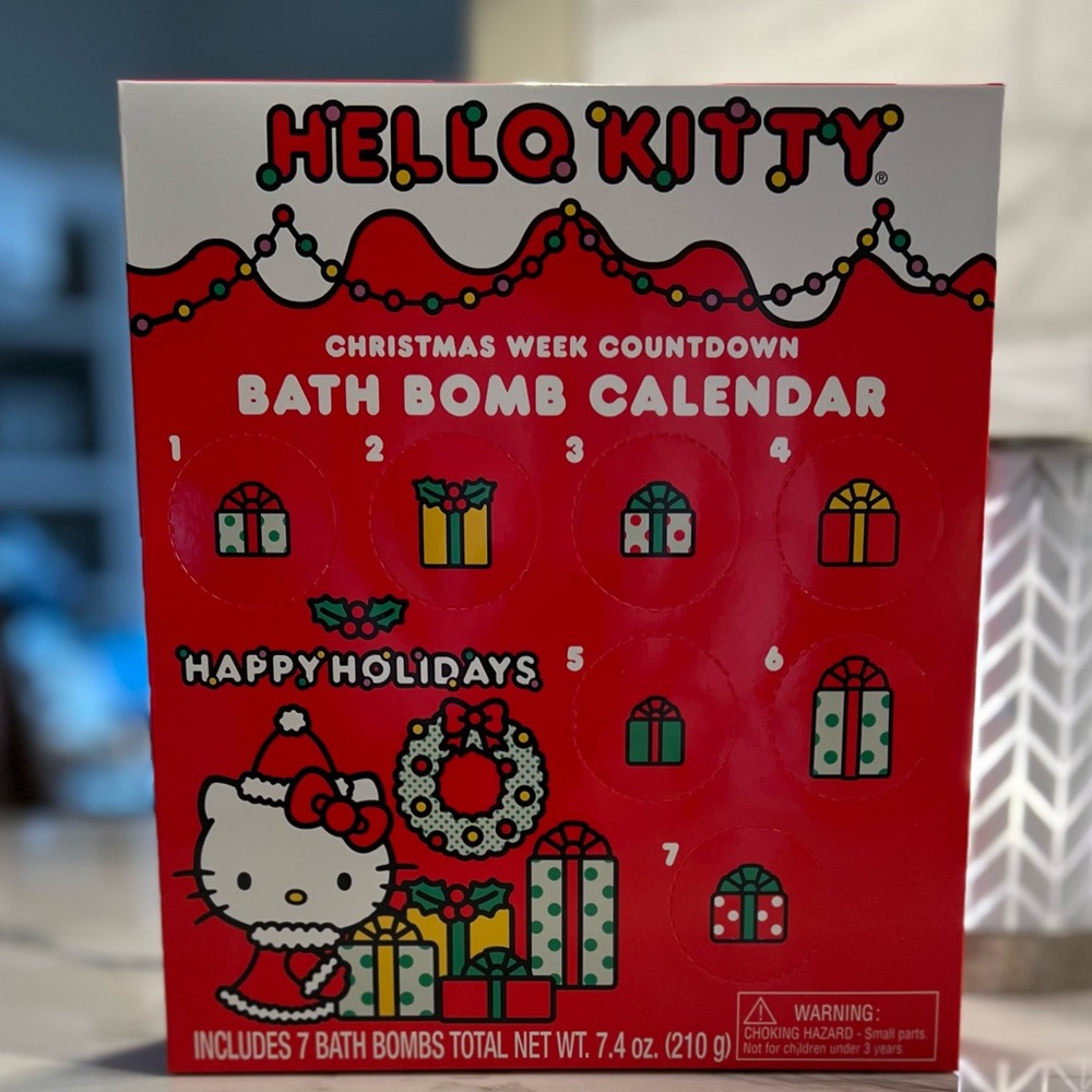 Hello Kitty Christmas Week countdown bath bomb calendar nwot